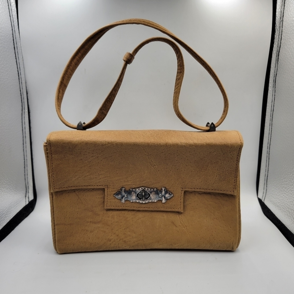 Vintage Tan Leather Women's Bag